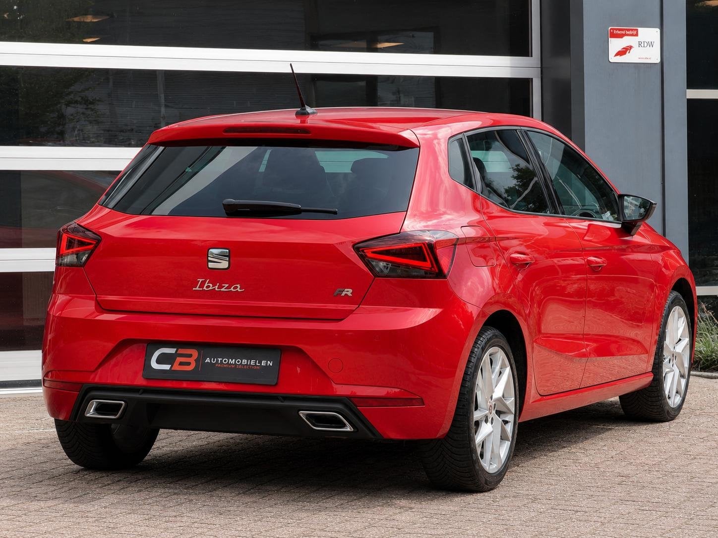 SEAT Ibiza 1.0 EcoTSI FR Anniversary | Virtual Cockpit | App, Auto's, Voorwielaandrijving, Stof, Gebruikt, 116 pk