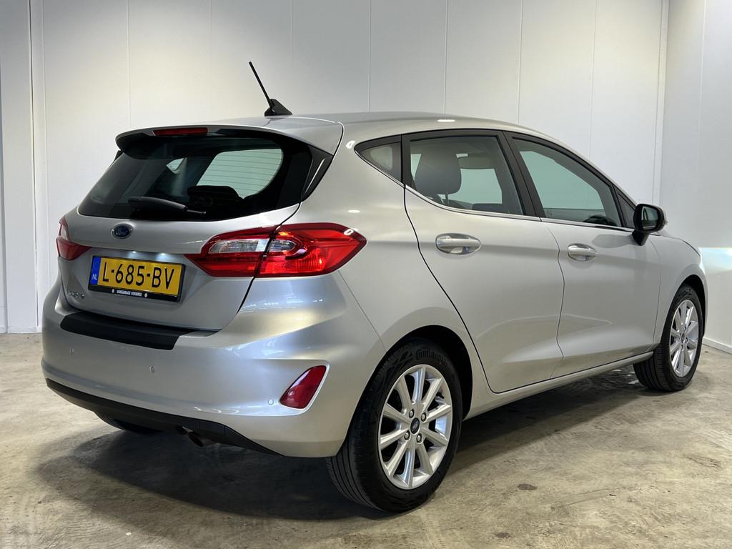 Ford Fiesta 1.0 EcoBoost Titanium | Apple Carplay/Android Au, Voorwielaandrijving, 94 pk, Stof, Lichtsensor