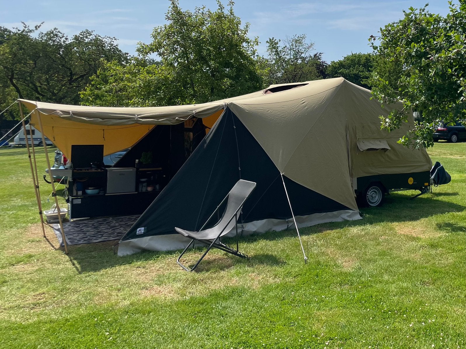 Aart Kok Kavango Game Drive XL 2019 met keuken + varioluifel, Caravans en Kamperen, Vouwwagens, Ophalen, Aart Kok, Beige, Aanwezig
