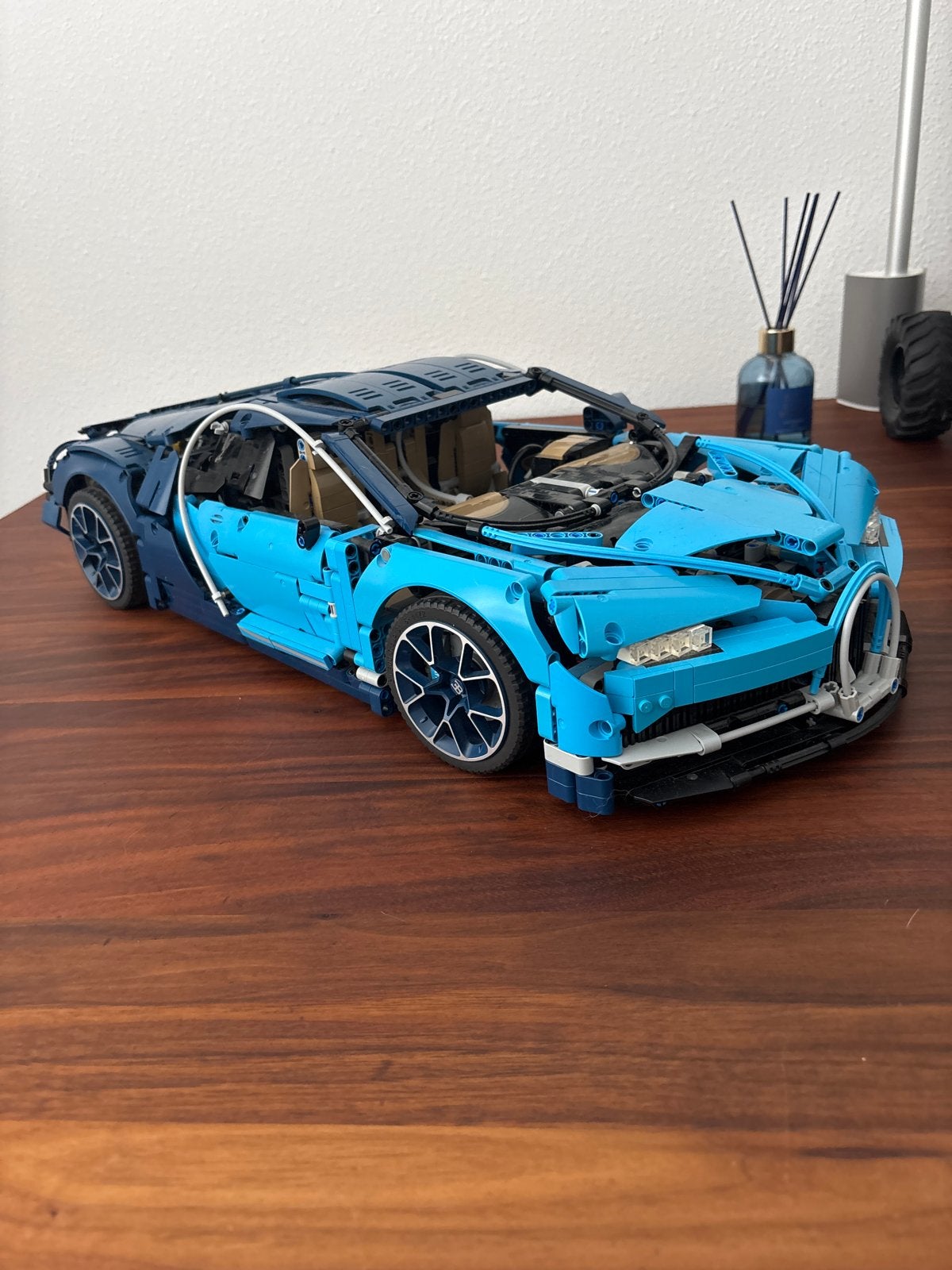 Lego Technic Bugatti Chiron - Zo goed als nieuw, Ophalen of Verzenden, Zo goed als nieuw, Overige merken