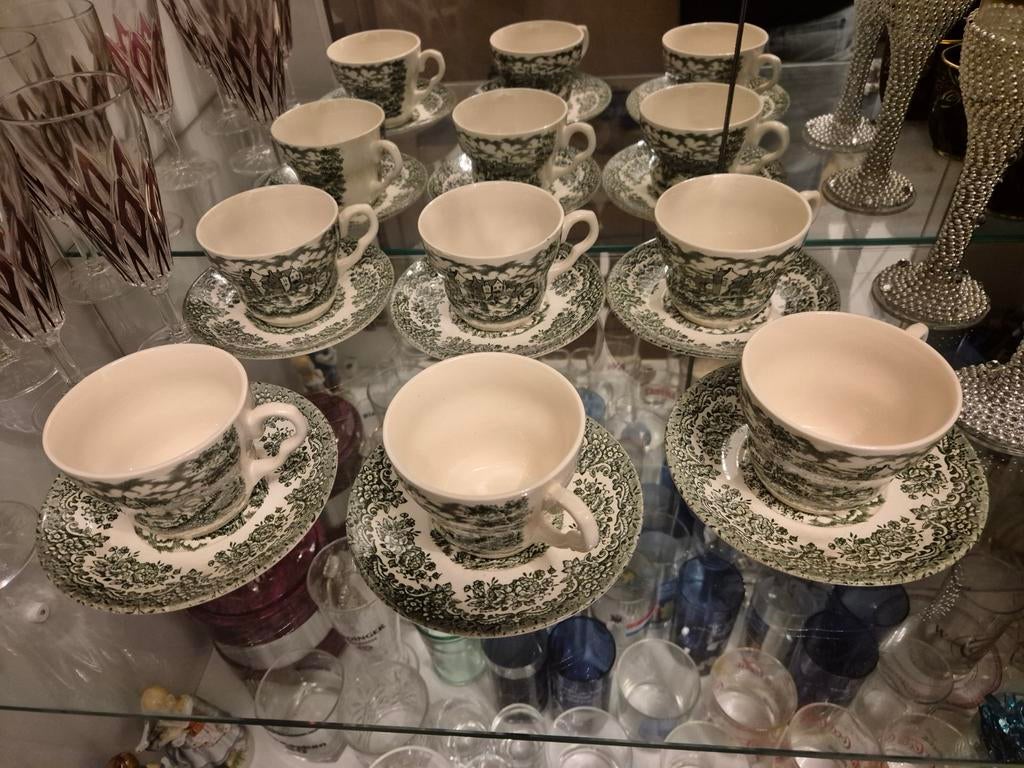 Vintage English Ironstone 6-persoons servies - Groen bloem, Ophalen