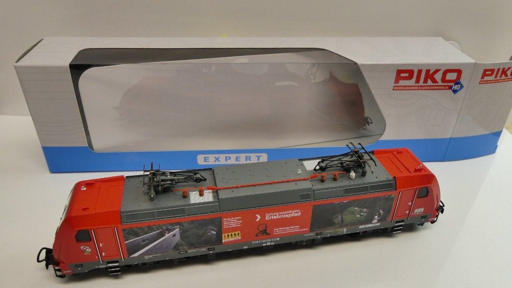 Piko H0 E loc BR 146.2 Schwarzwaldbahn  ovp 59149, Gelijkstroom, ., Wagon, Zo goed als nieuw