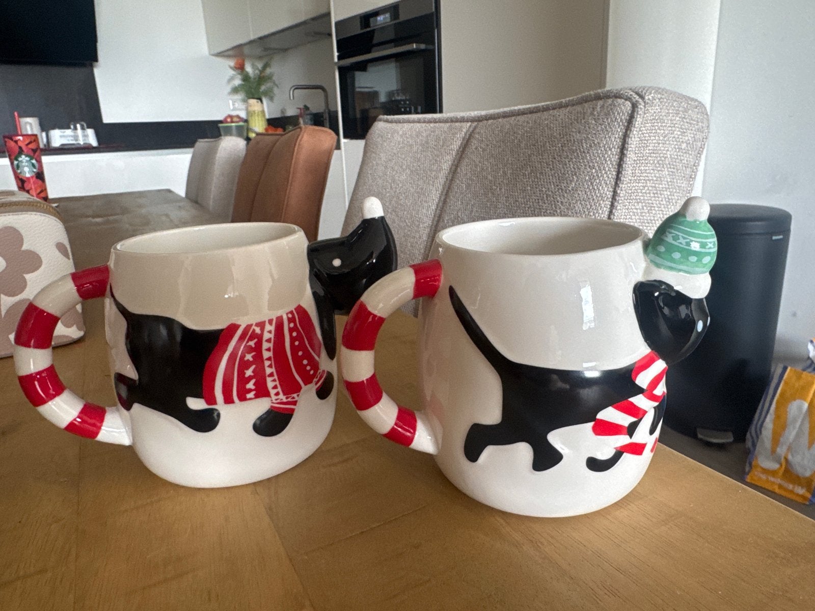 Set van 2 Teckel Kerstmokken - Nieuwstaat, Ophalen, Meerkleurig, Overige stijlen, Zo goed als nieuw