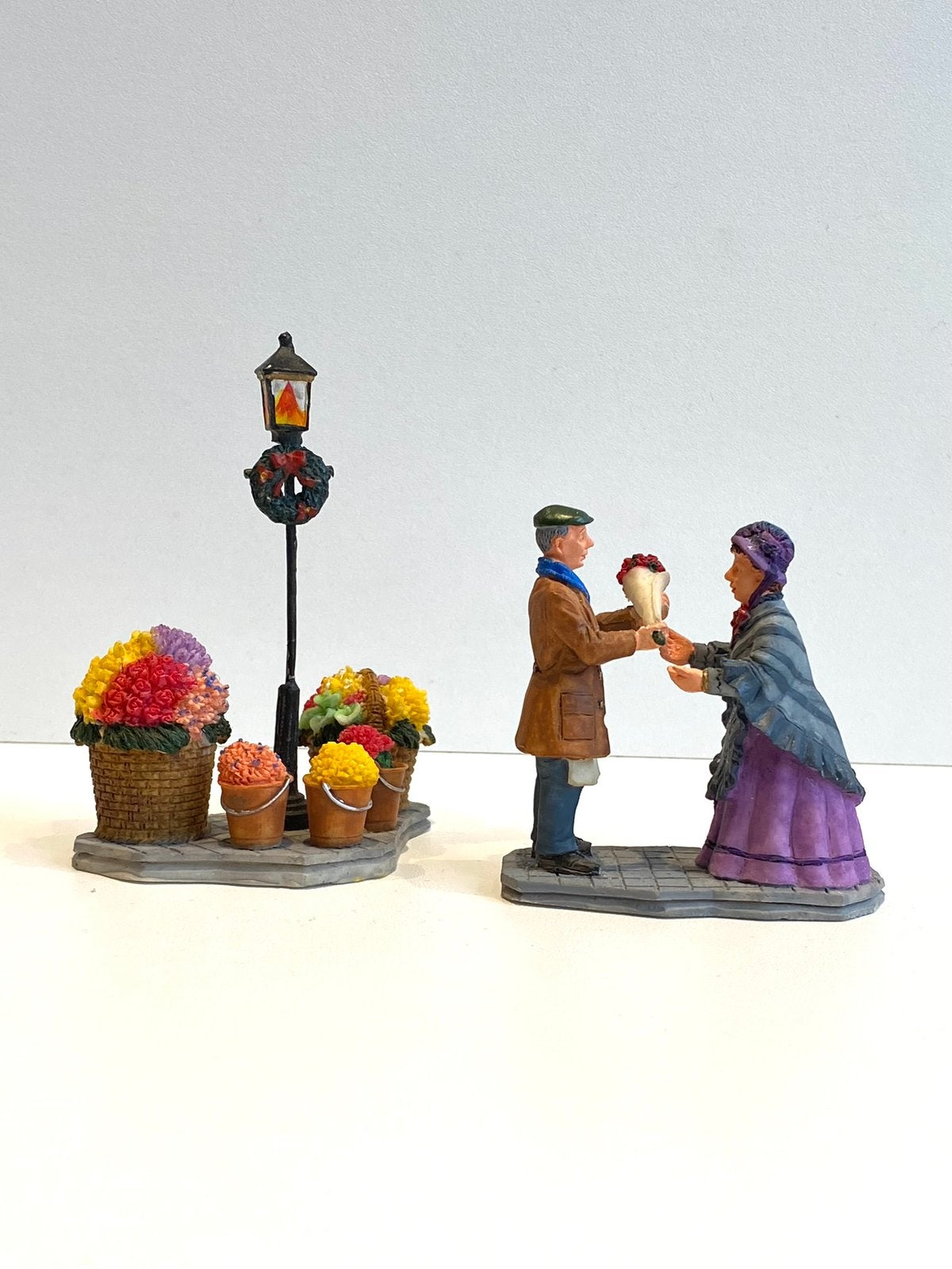 Lemax Flower Vendor, set of 2 (12537), Verzenden