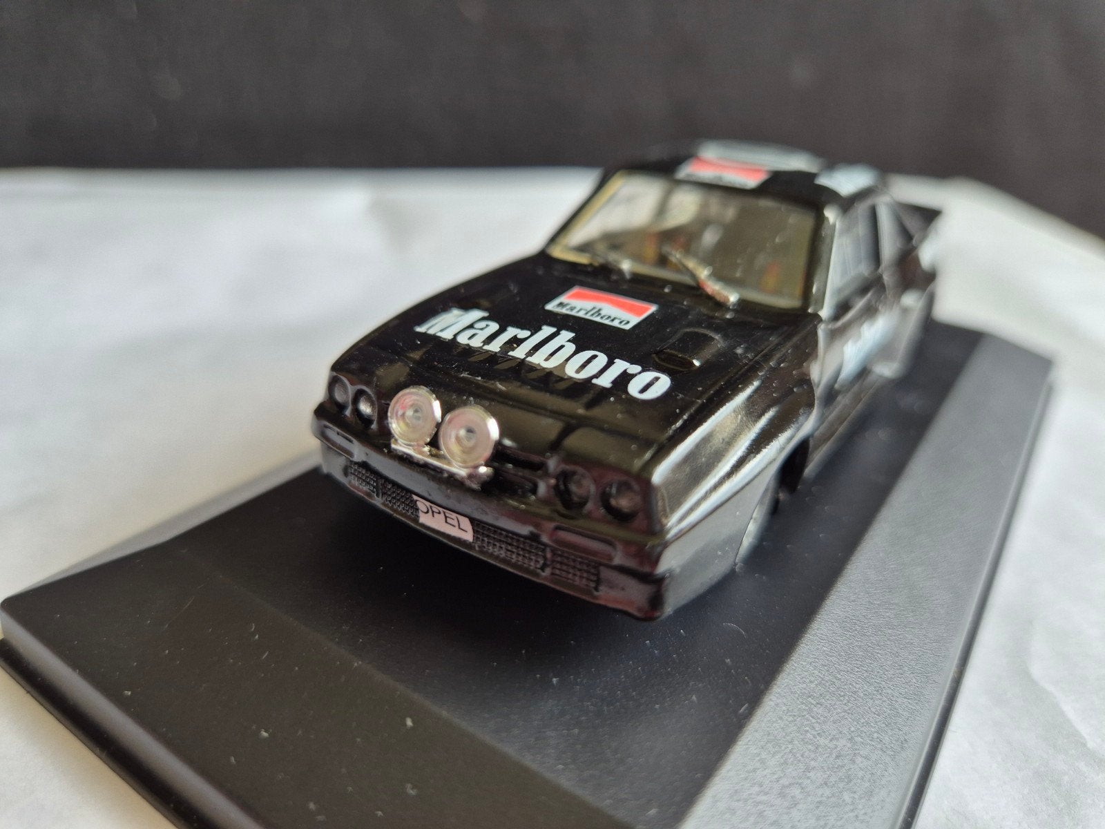 UNIEK Opel Manta B 400 Rally Marlboro - Vitesse ombouw 1/43, Ophalen of Verzenden