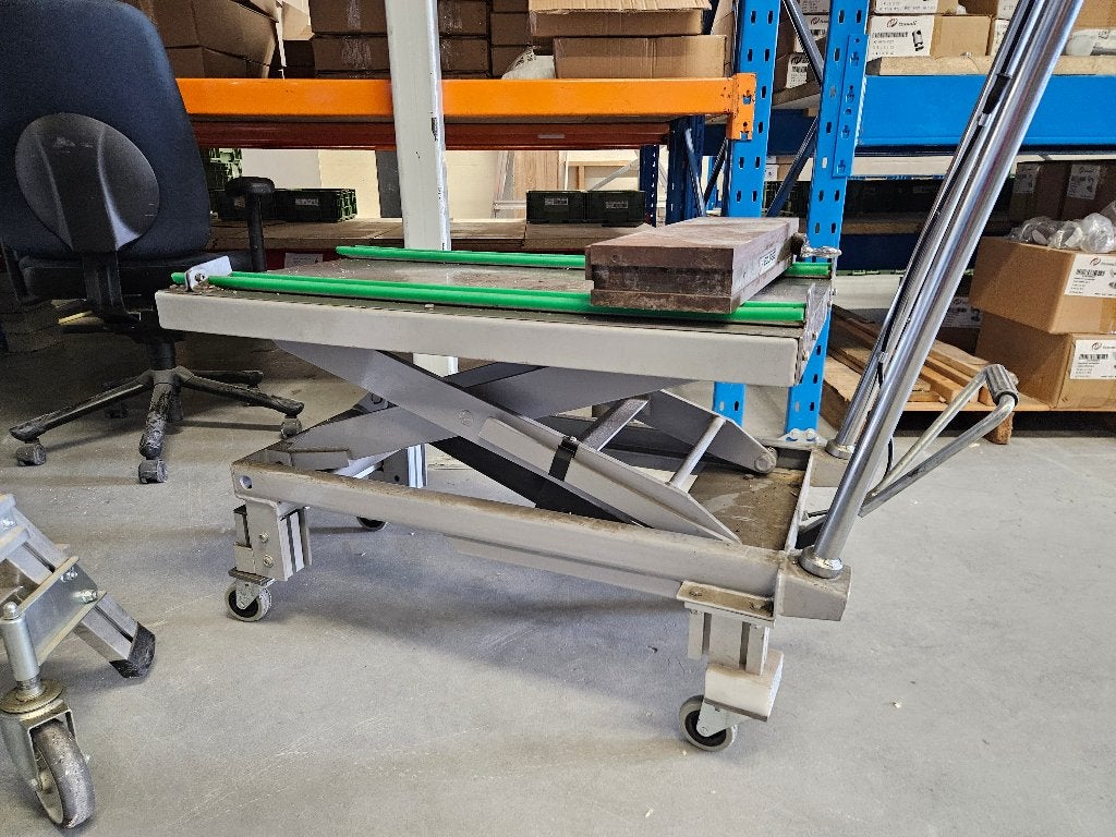 Heftafel met magneetklem, Ophalen, Gebruikt