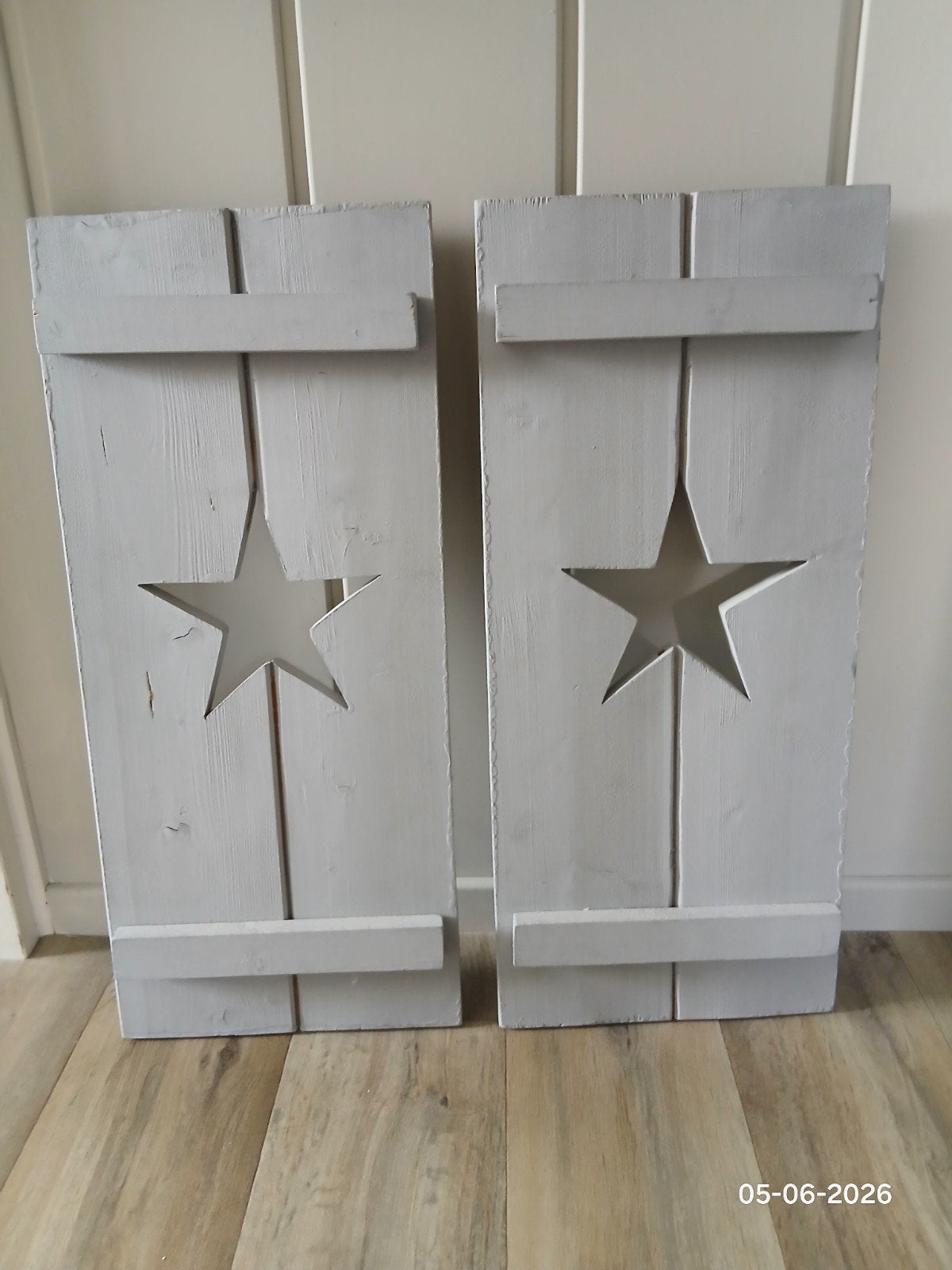 2 leuke decoratie luikjes, Ophalen of Verzenden