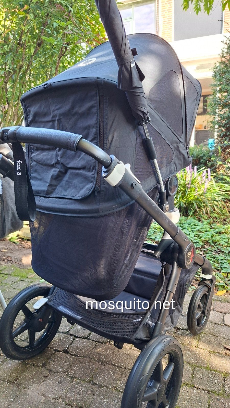 Foto 13 van Bugaboo Fox 3 en: Winterhoes, Zomerkap, Parasol, regenhoes