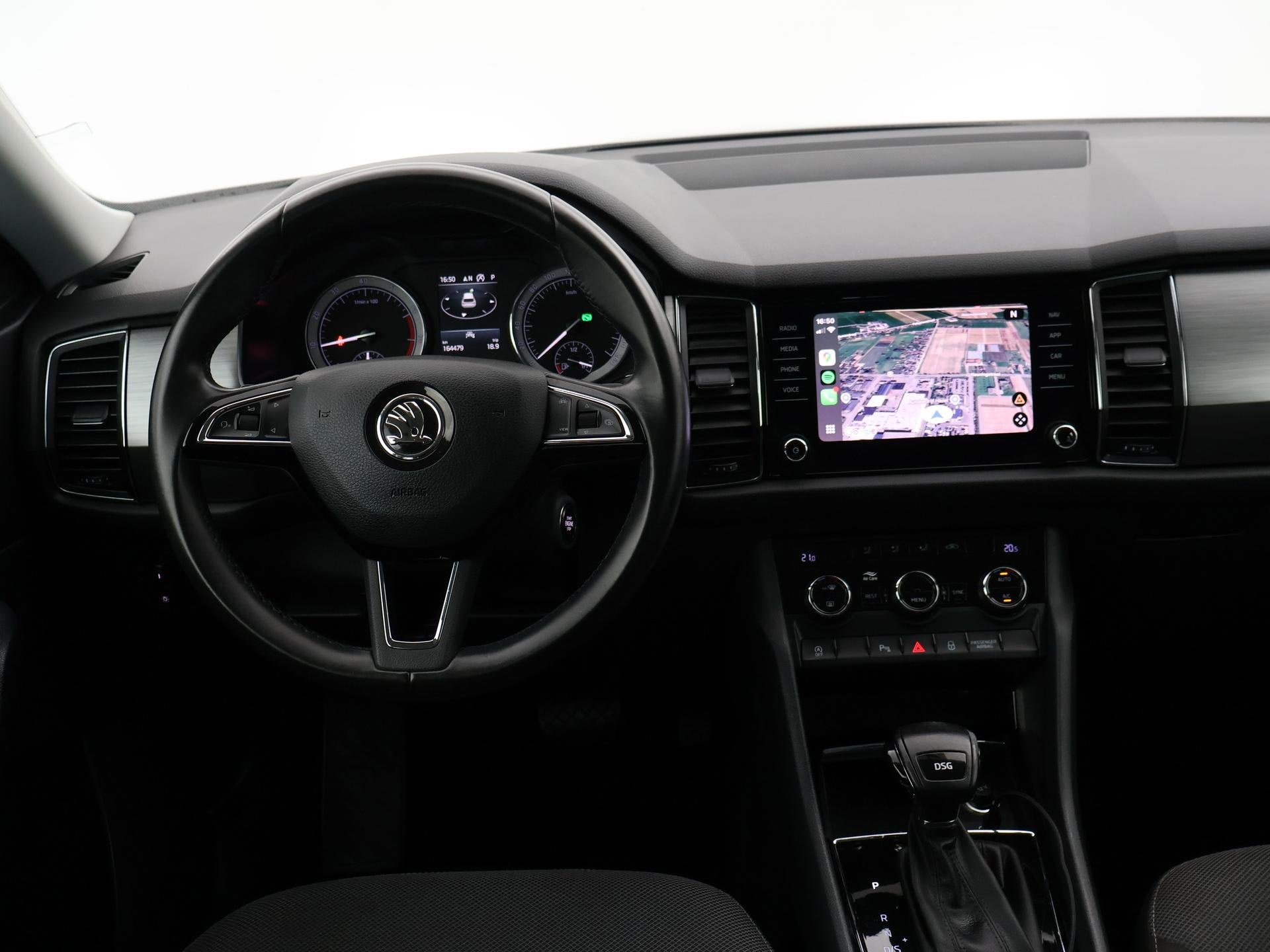 Skoda Kodiaq 1.5 TSI 150 PK DSG AUT. *RACE BLUE METALLIC* +, Automatische klimaatregeling, Stof, 4 cilinders, 150 pk