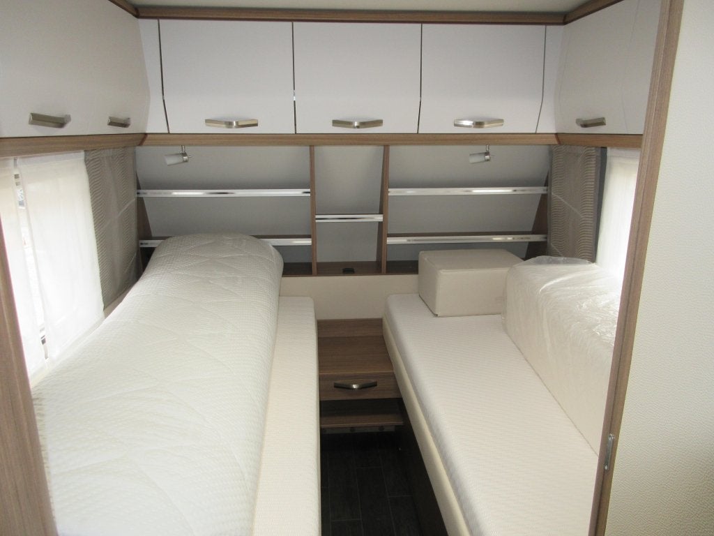 Tabbert Rossini Booster 540 E MET MOVER EN VASTE LUIFEL, Caravans en Kamperen, Rondzit, Tabbert, Overige typen, Tot en met 4