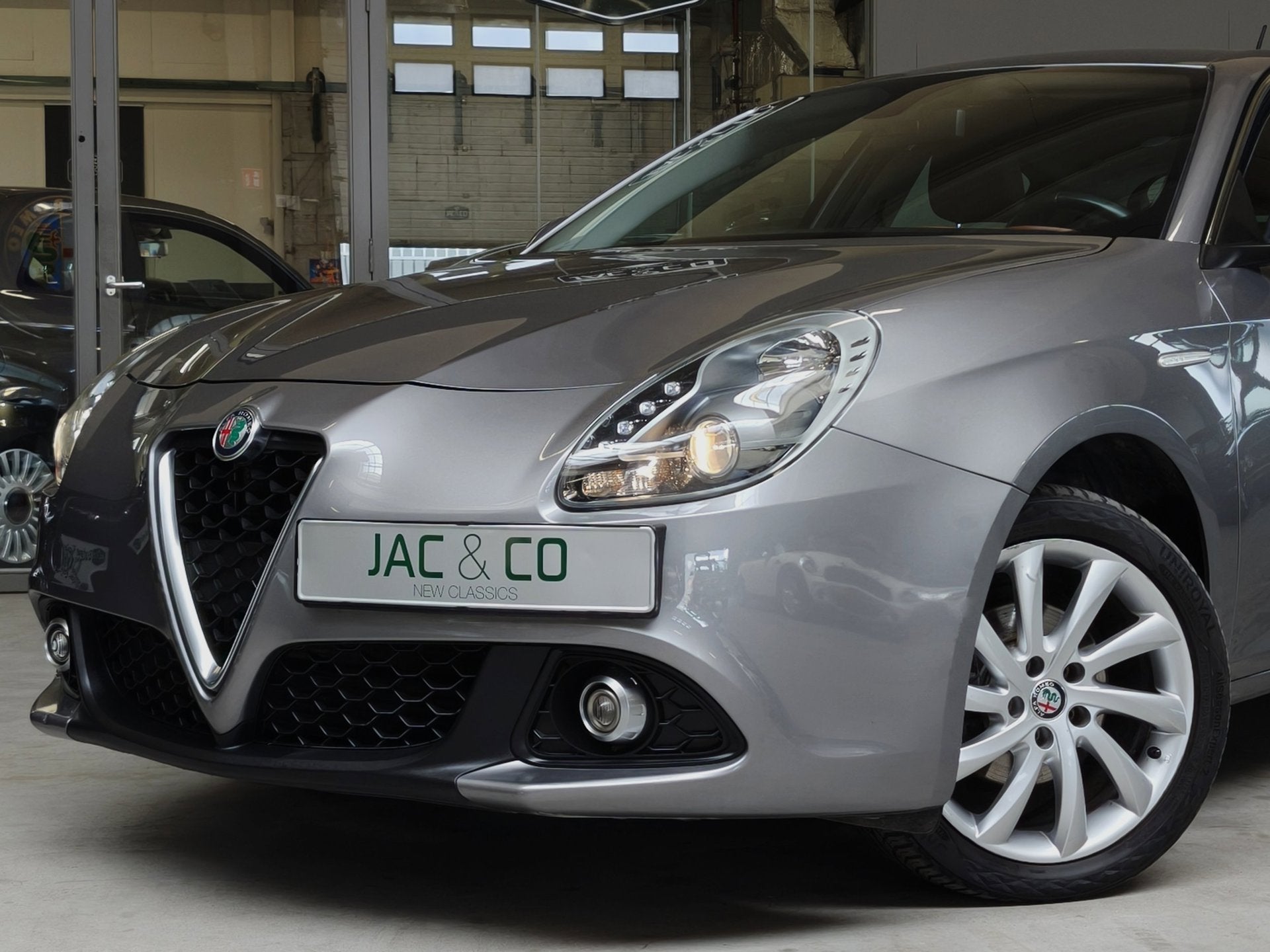 Alfa Romeo Giulietta 1.4 T Navi - Cognac Leder - 100% onderh, Auto's, Voorwielaandrijving, Euro 6, 4 cilinders, Leder
