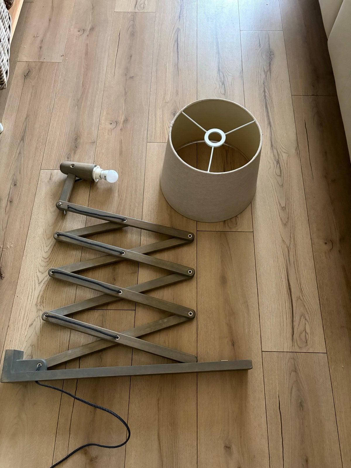 Riviera Maison uitschuifbare wandlamp met kap, Ophalen, Grijs, Riviera Maison, Zo goed als nieuw