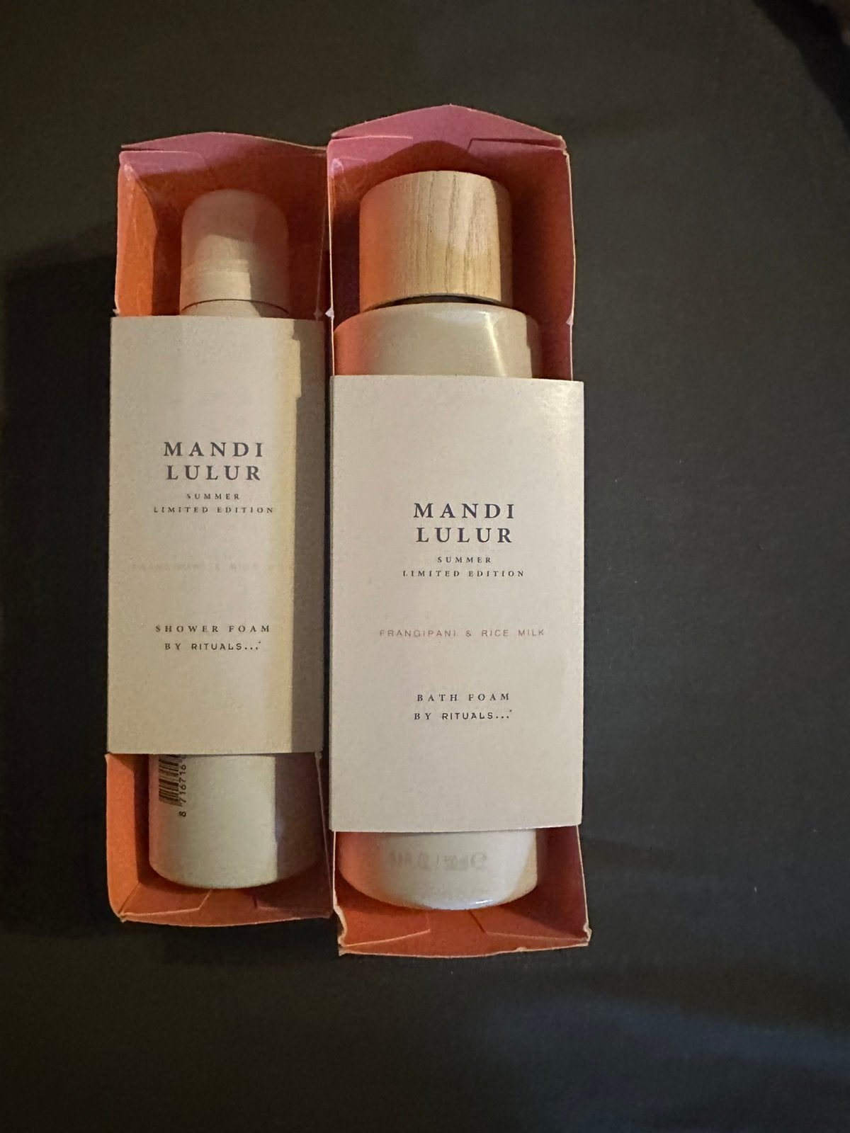 Rituals mandi lulur showerfoam en bathfoam, Ophalen of Verzenden, Nieuw, Gehele gezicht