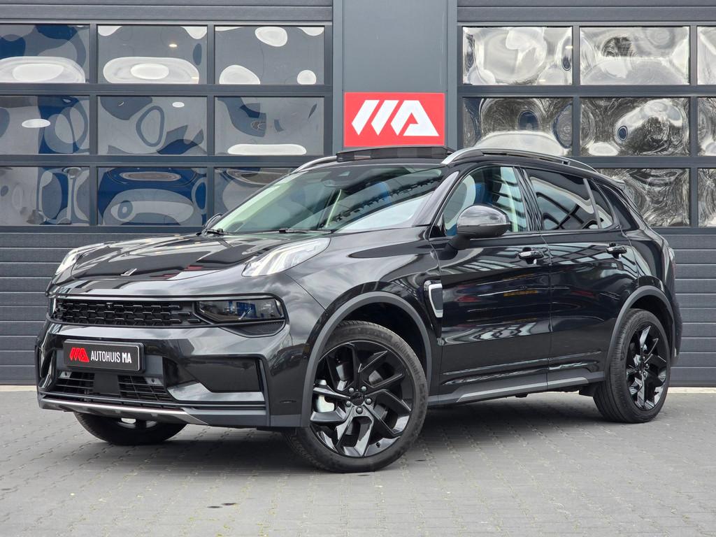 Lynk & Co 01 1.5 Black Edition Panoramadak|360 Camera|ACC|, Stof, Met garantie (alle), Automatische klimaatregeling, Bedrijf