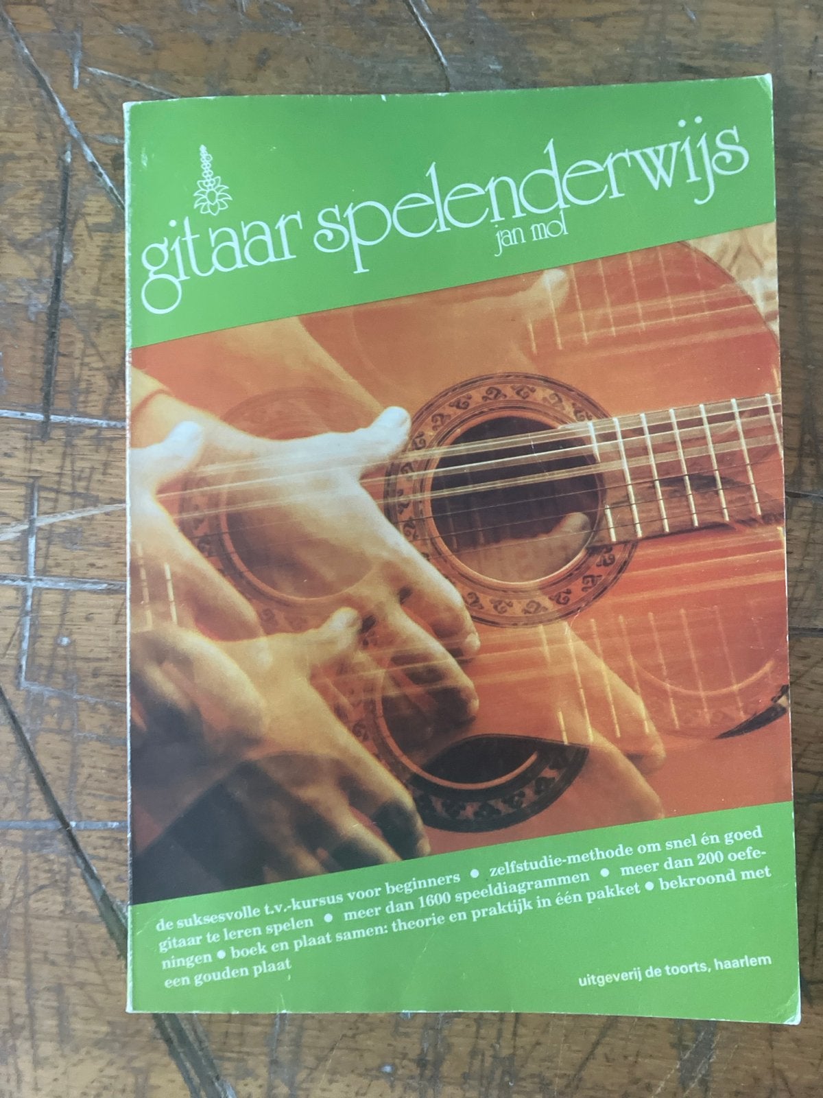 Gitaar Spelenderwijs - Jan Mol (Boek & Plaat), Ophalen of Verzenden, Alpha, Gelezen, Niet van toepassing