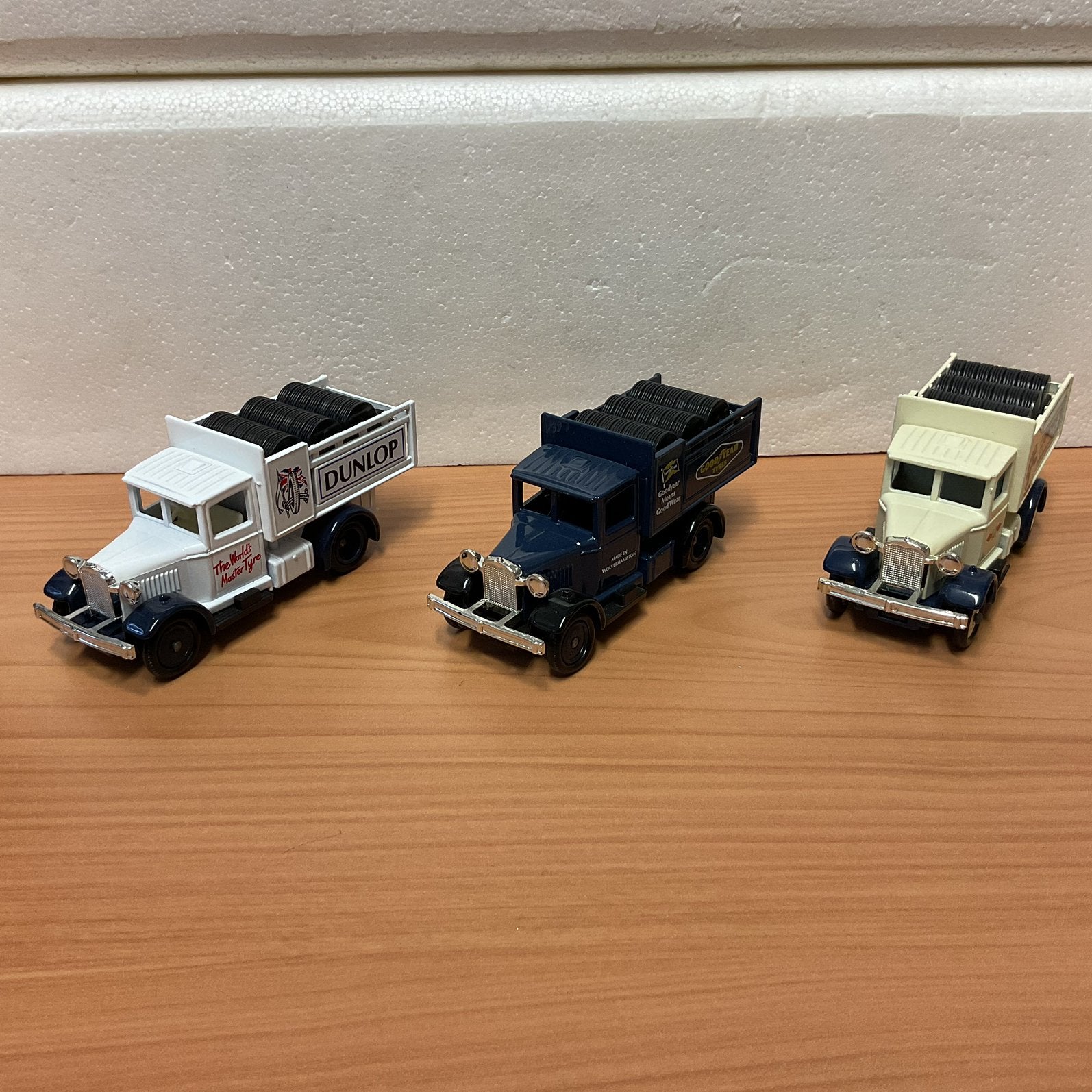 Lledo, Ophalen of Verzenden, Nieuw, Auto