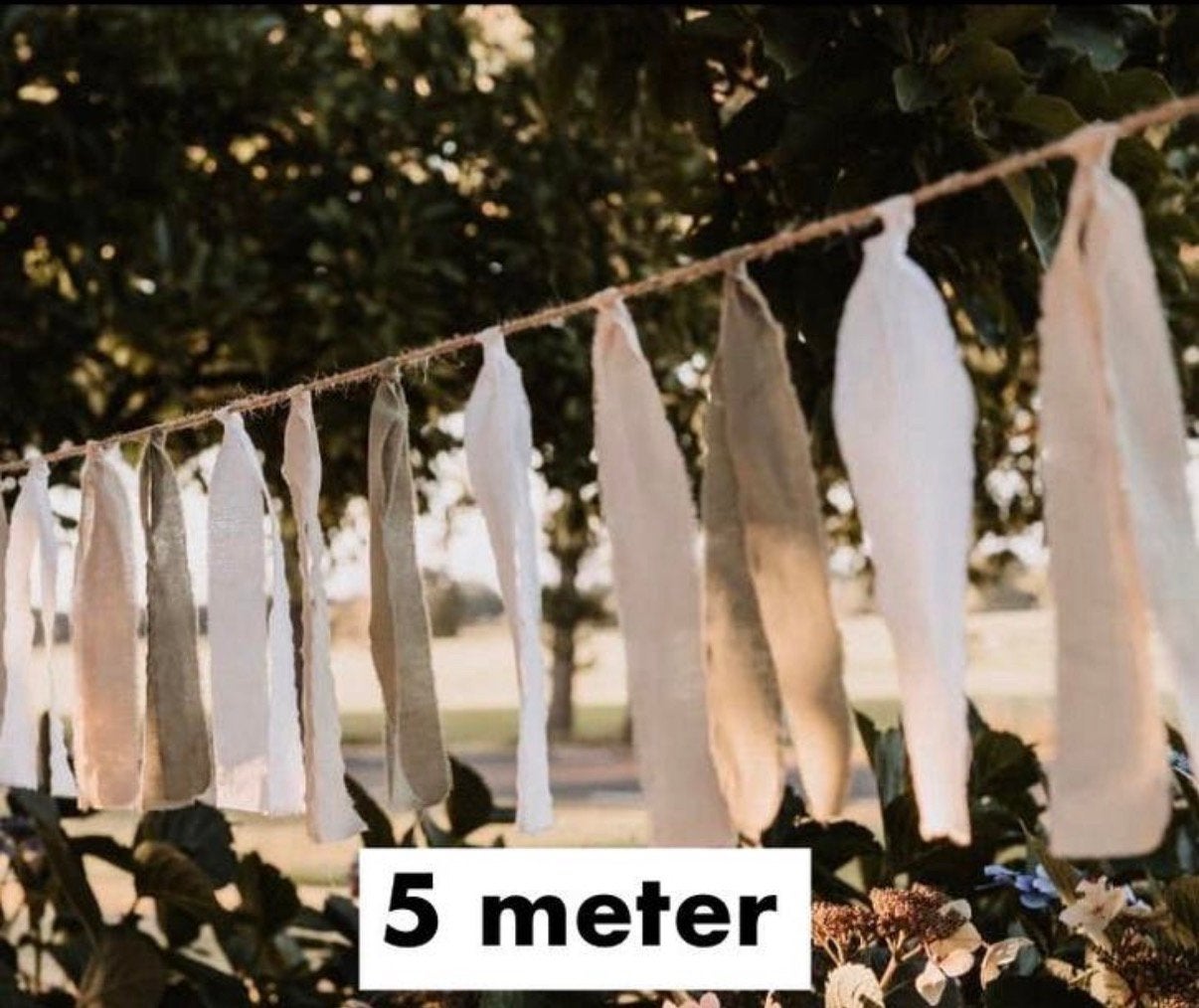 Nieuwe stoffen slinger 5 meter (khakigroen/beige/wit), Ophalen of Verzenden, Nieuw, Versiering, Overige