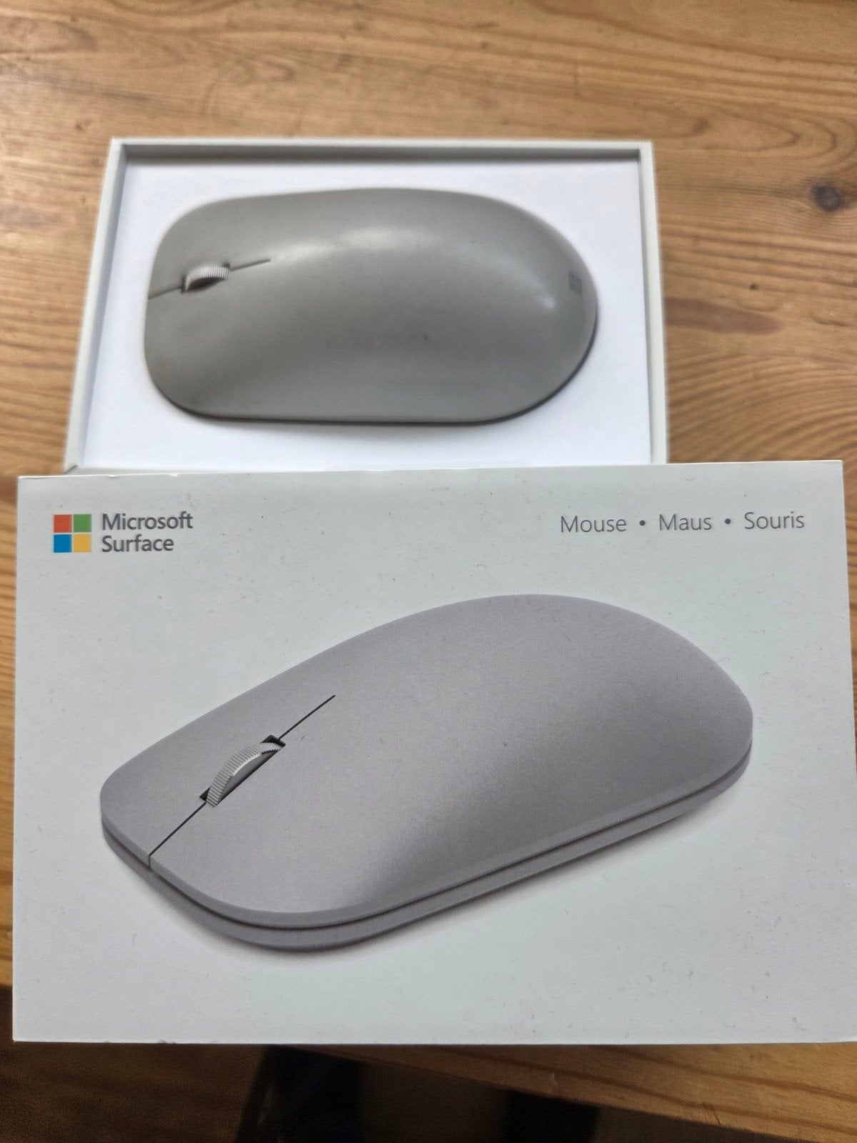 Microsoft Surface Muis, Draadloos, Zo goed als nieuw, Computers en Software, Muizen, Muis, Zo goed als nieuw, Draadloos, Microsoft Surface