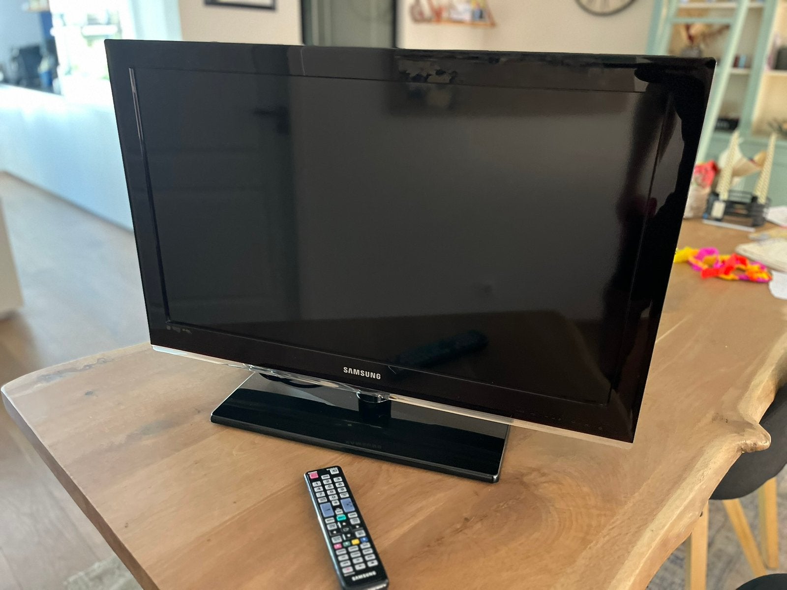 Samsung 32 inch tv LE32C530F1W, Ophalen, 80 tot 100 cm, Zo goed als nieuw, 100 Hz
