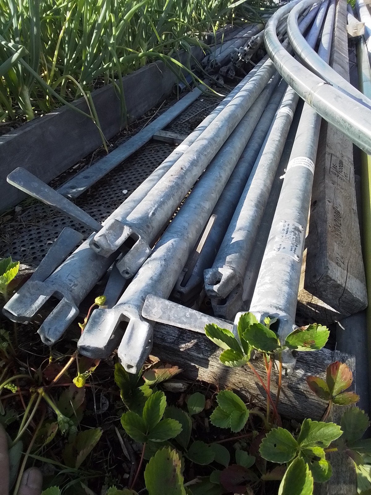 Layher steigermateriaal, Ophalen
