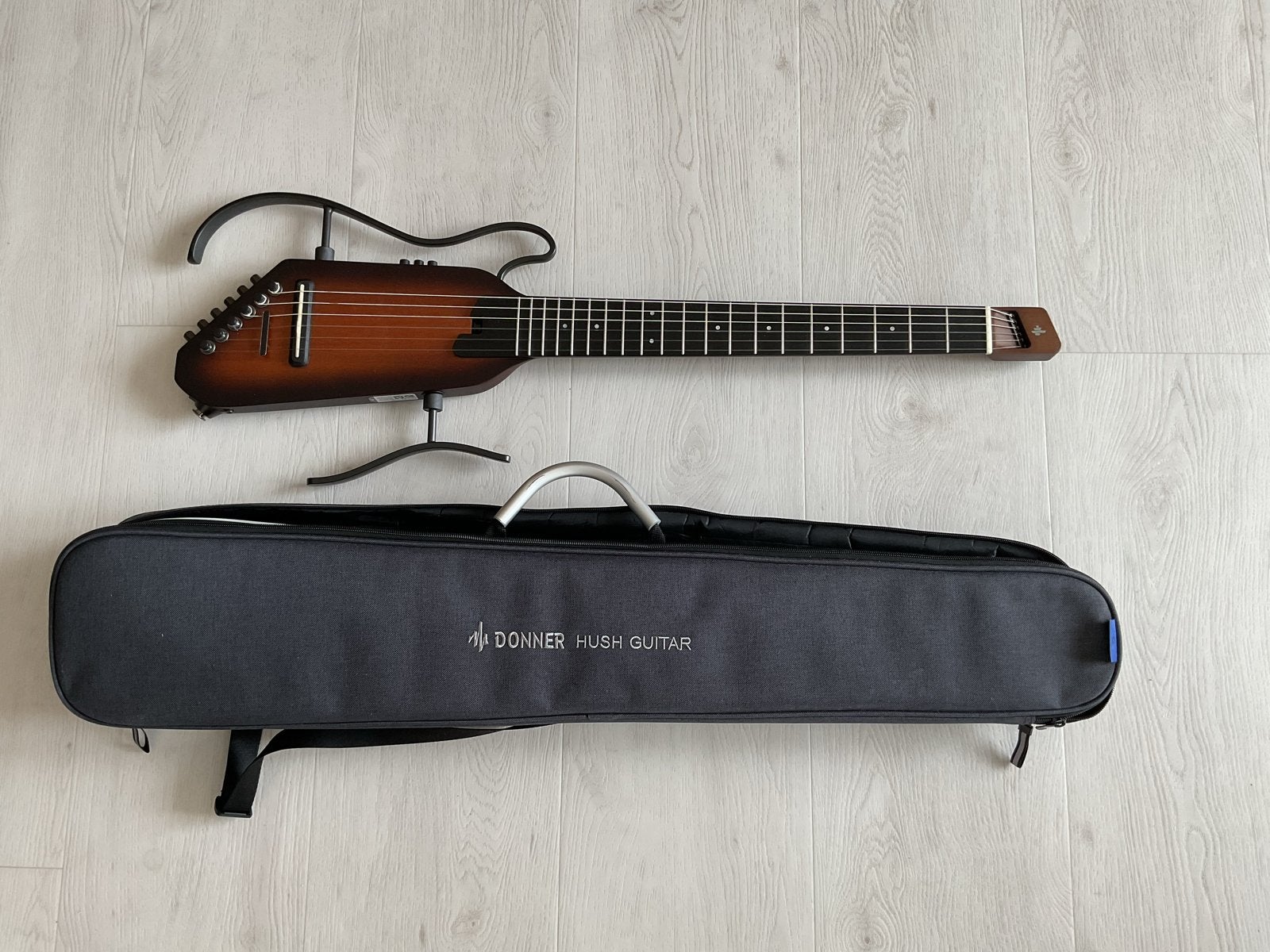 Donner Hush C Silent Gitaar - Nylon Snaren - Nieuwstaat, Muziek en Instrumenten, Snaarinstrumenten | Gitaren | Akoestisch, Ophalen of Verzenden
