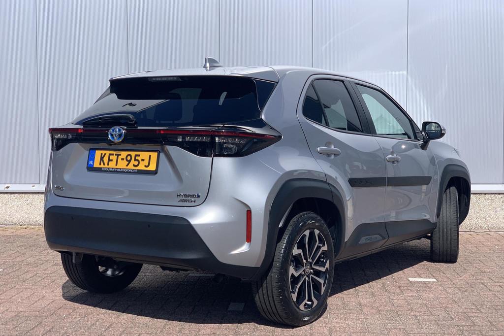 Toyota Yaris Cross 1.5 Hybrid Dynamic AWD | Camera | Stoelve, Auto's, Toyota, Automaat, Gebruikt, 1490 cc, Bedrijf