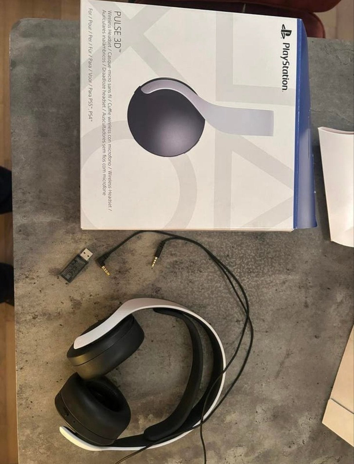 Sony PlayStation 5  + Pulse 3D Draadloze Headset, Ophalen of Verzenden, Zo goed als nieuw