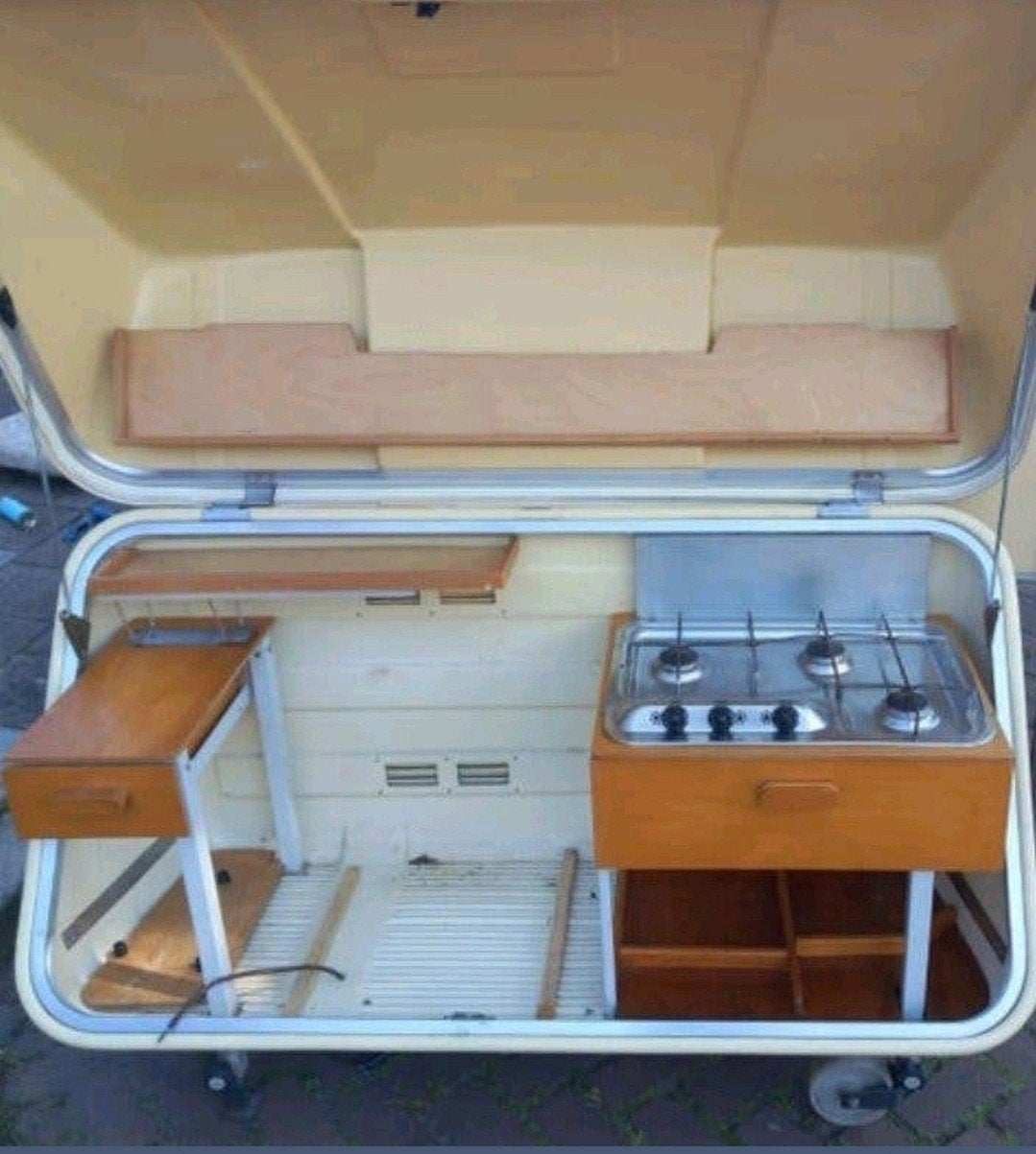 Kampeer  Whitebox disselkeuken Holtkamper! En kampeer tafel, Caravans en Kamperen, Ophalen, Gebruikt