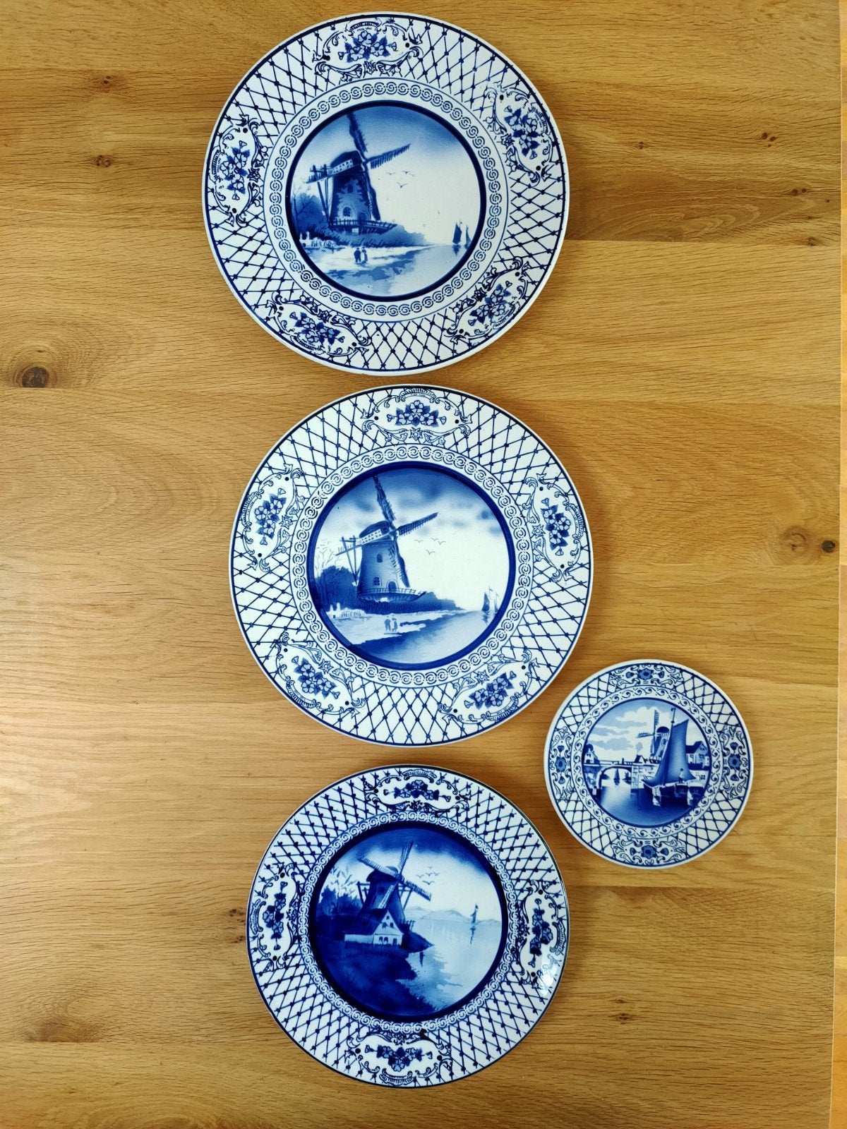 4 blauwe  (wand)borden, Ophalen of Verzenden