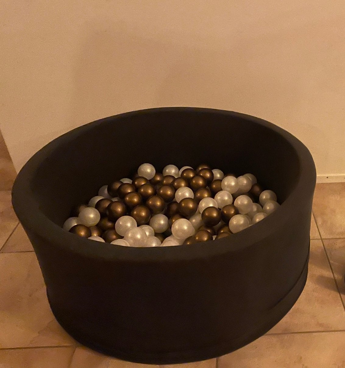 Balleballen bak, Ophalen, Zo goed als nieuw, Jongen of Meisje