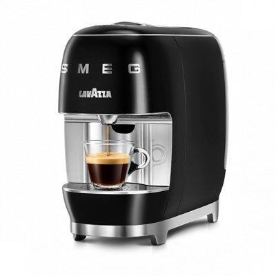 Smeg Lavazza A Modo Mio Espressomachine - Zwart, Witgoed en Apparatuur, Koffiezetapparaten, Ophalen, Koffiepads en cups, Espresso apparaat