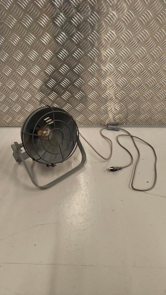 Industriële Lamp, Ophalen, Zo goed als nieuw