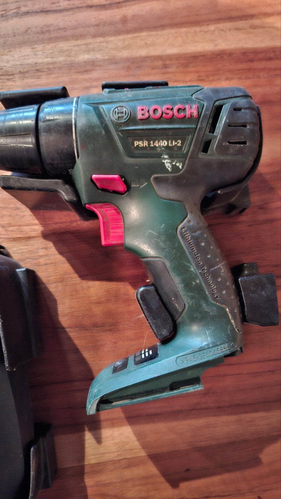 Bosch PSR 1440 Li-2 Schroefmachine (defect) met accessoires, Doe-het-zelf en Verbouw, Gereedschap | Boormachines, Ophalen