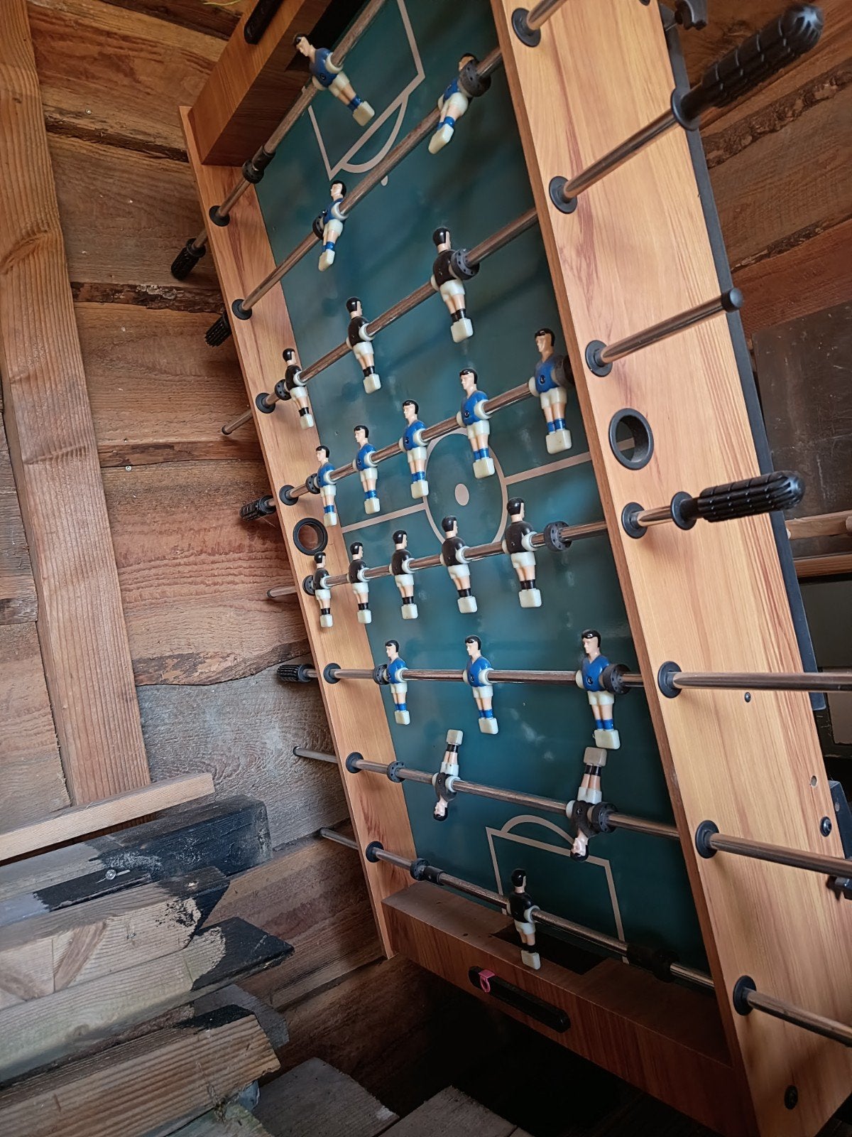 voetbaltafel, Ophalen