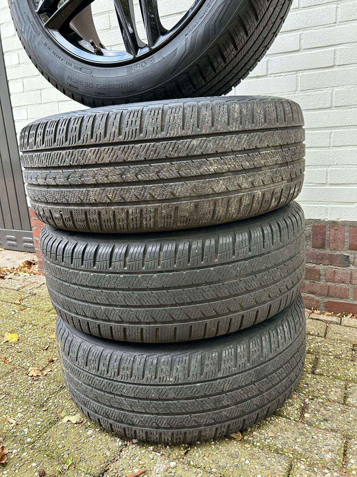 Mercedes Vito 19 inch velgen met All Season banden, Banden en Velgen, All Season, Ophalen, 19 inch