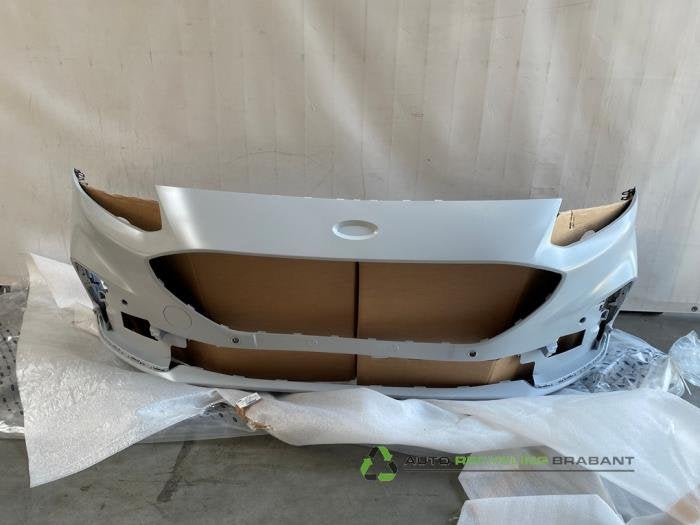 Voorbumper van een Ford Kuga, -, -, Nieuw, Ophalen of Verzenden
