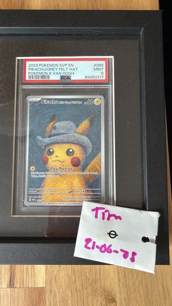 Pikachu With Grey Hat. 800 euro., Ophalen, Nieuw, Losse kaart, Foil