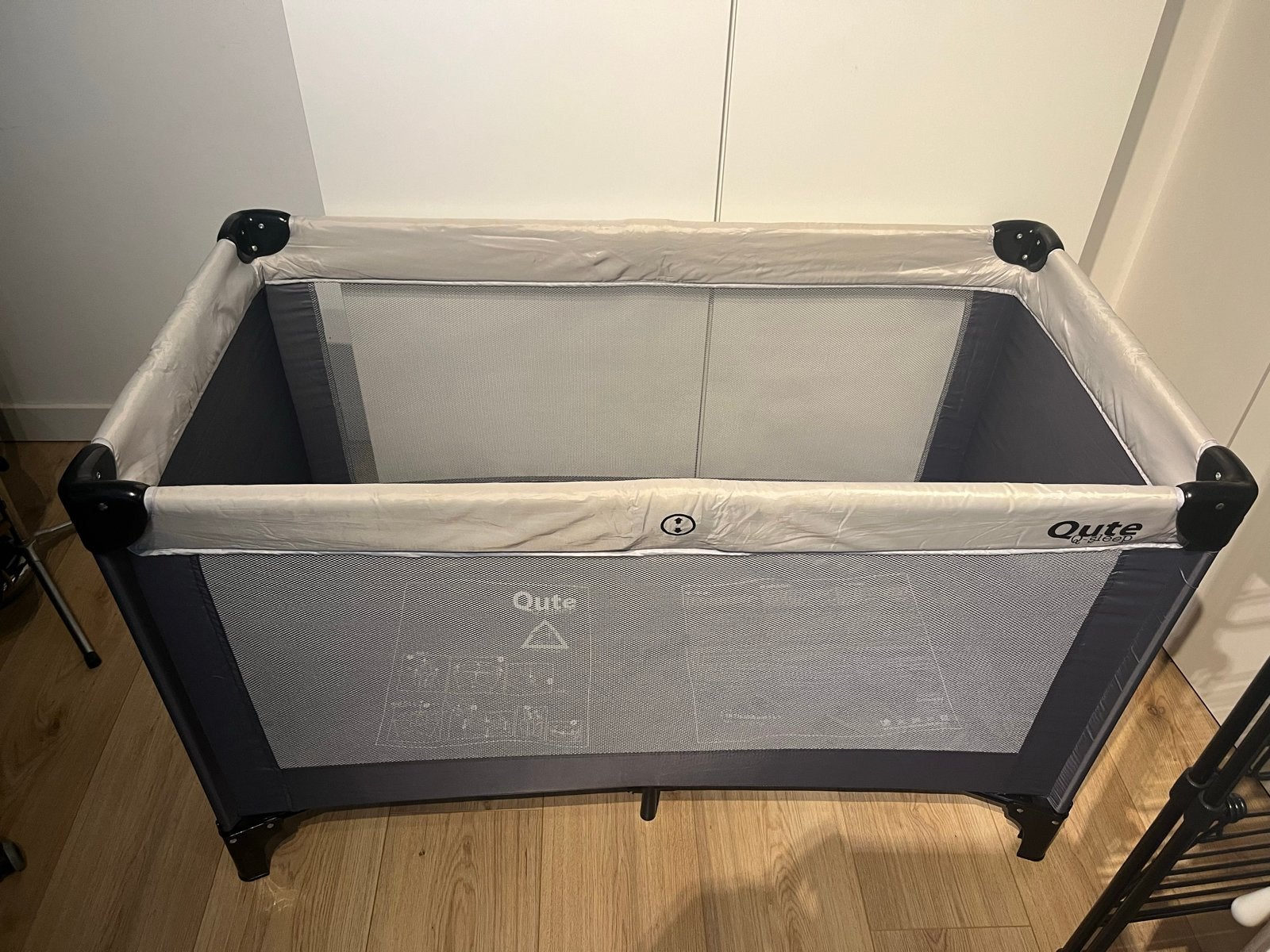Qute Q-sleep Reisbedje / campingbedje, Kinderen en Baby's, Ophalen, Gebruikt, Reisbedje