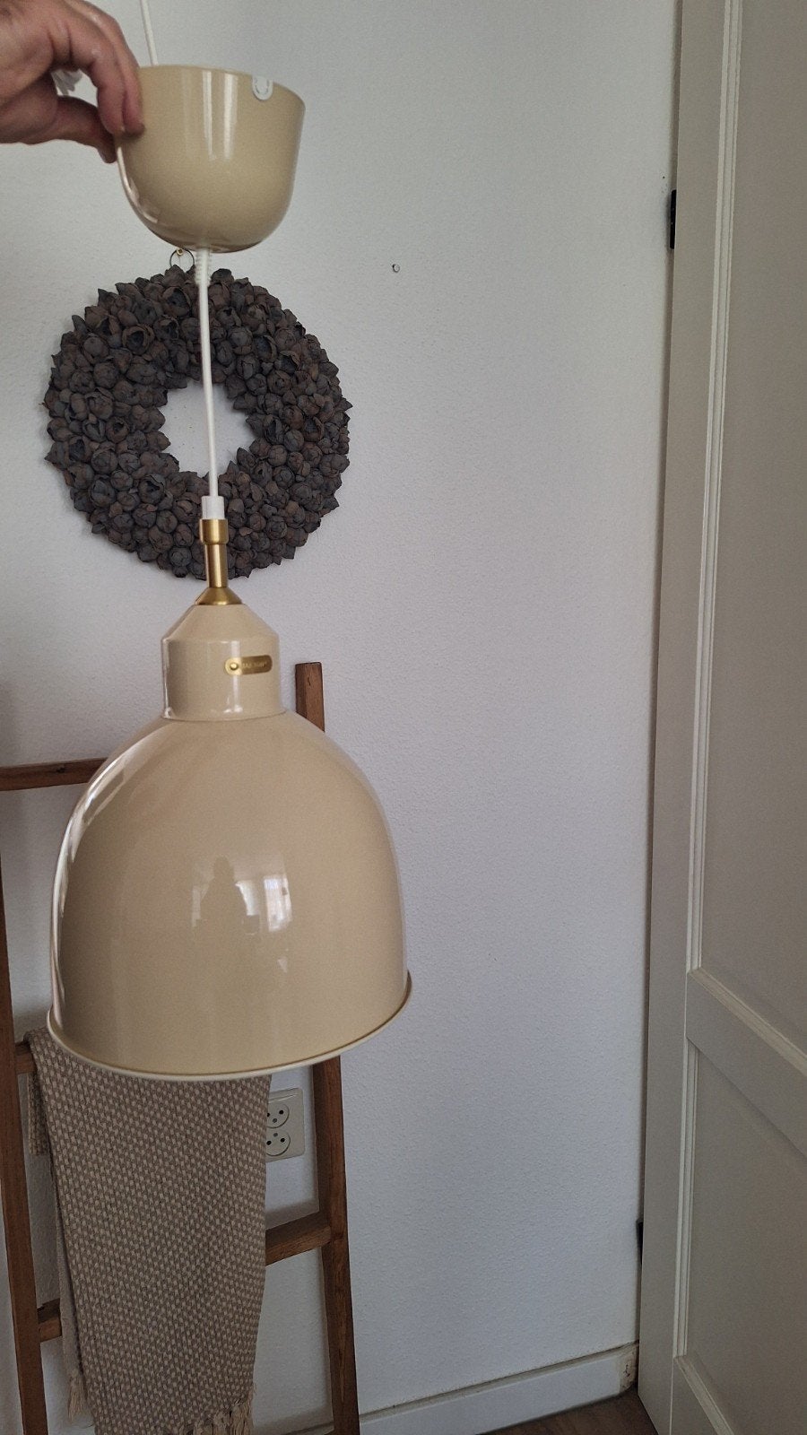 Mooie crèmeachtige lamp, zgan, 110x60x110 cm, Huis en Inrichting, Ophalen of Verzenden, Zo goed als nieuw, Metaal