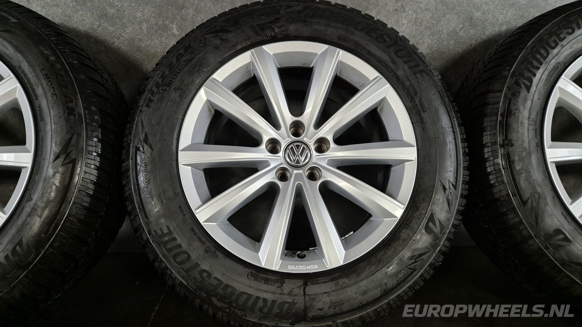18 inch Volkswagen Touareg CR7 Merano velgen winterbanden, 18 inch, Gebruikt, -, -
