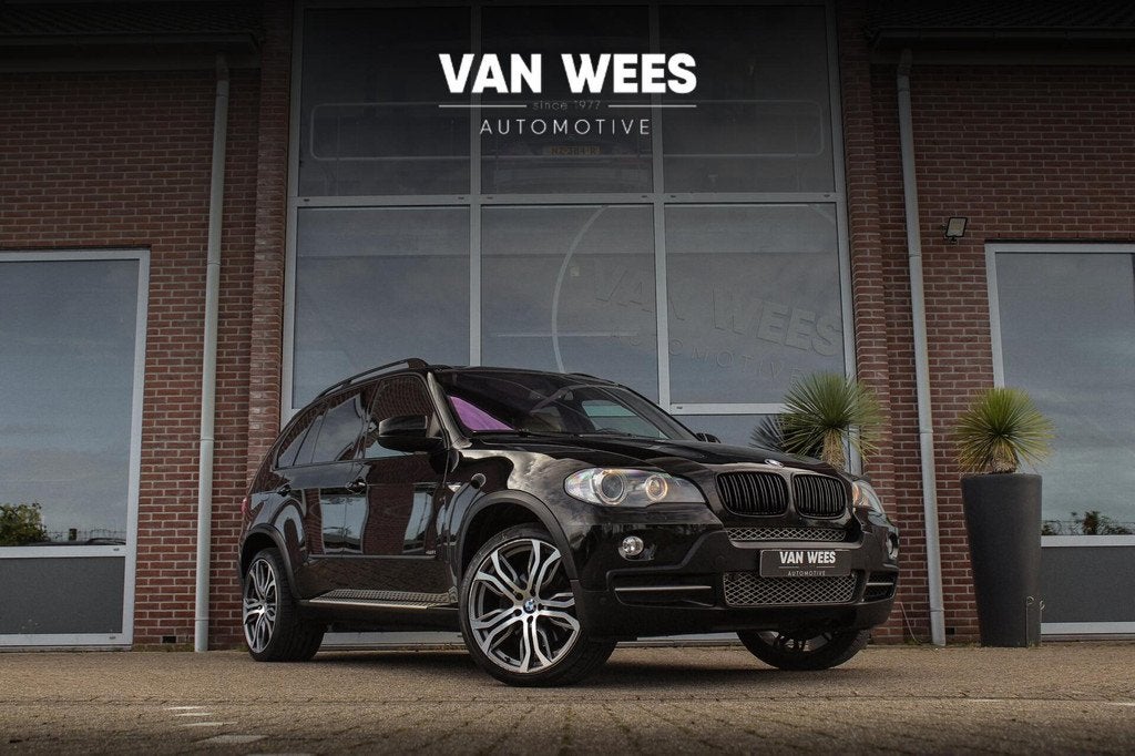 BMW X5 xDrive48i High Executive | Youngtimer | € 10.702,47, Auto's, BMW, Gebruikt, 138 €/maand, 4799 cc, Zwart