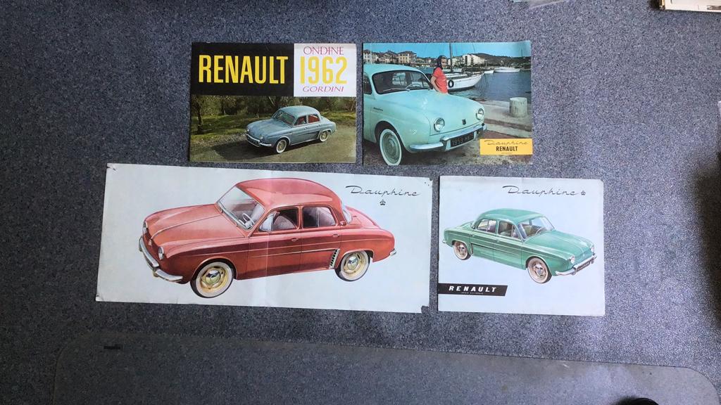 RENAULT DAUPHINE ,ONDINI, GORDINI, FOLDERS LOT 4 X  UW AUTO?, Ophalen of Verzenden, Gelezen, Renault, Diverse auteurs