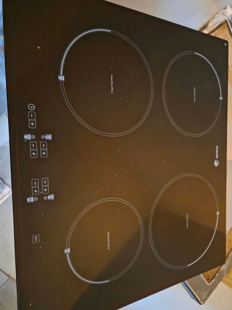 Fagor inductiekookplaat - 4 zones, Ophalen, Gebruikt, 4 kookzones, Inbouw