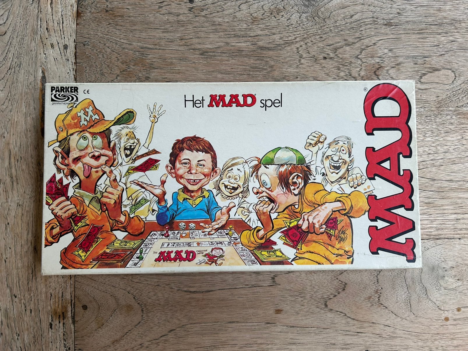 Mad spel en nog heel veel meer koopjes  GARAGESALE 6 SEPTEMB, Ophalen, Zo goed als nieuw