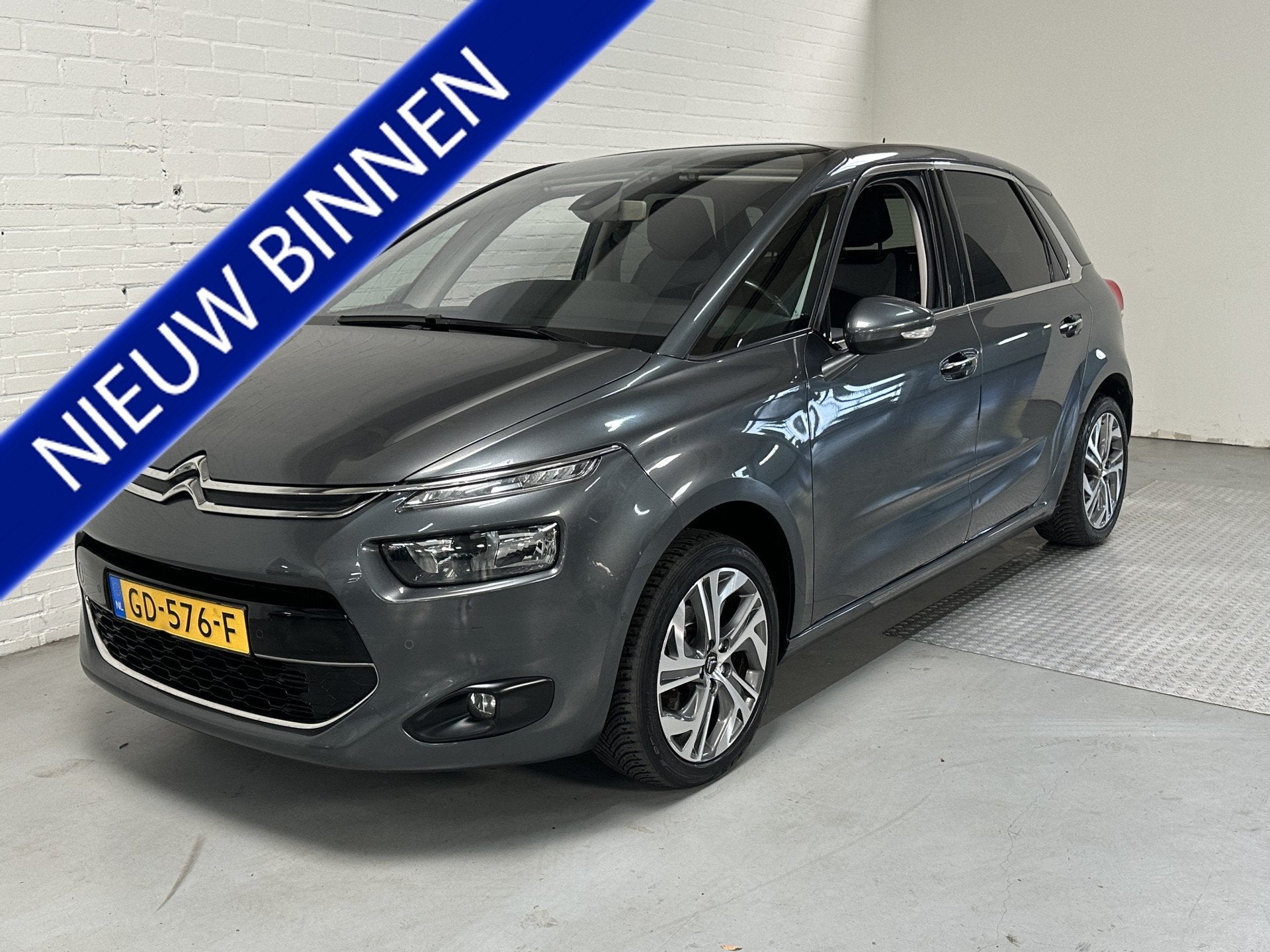 Citroën C4 Picasso 1.2 PureTech Intensive CLIMA / CRUISE /C, Auto's, Citroën, Voorwielaandrijving, Dealer onderhouden, Stof, Gebruikt