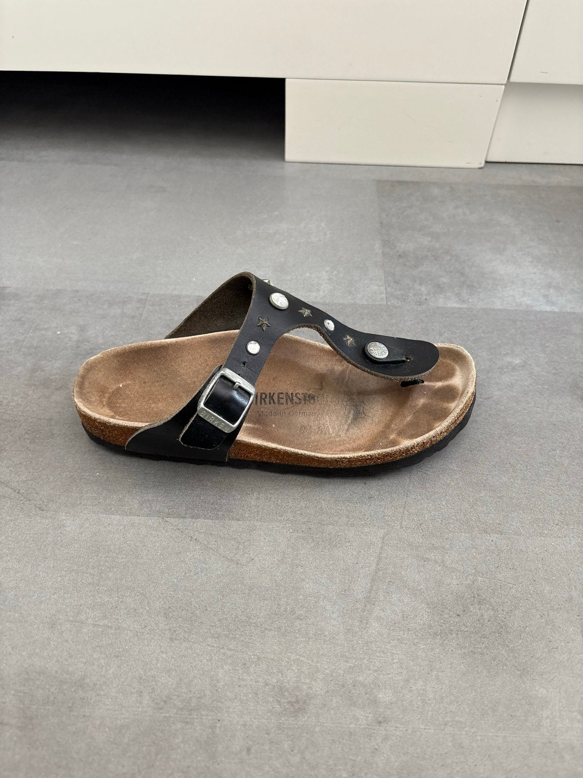 Birkenstock Gizeh teenslippers met studs - Maat  37, Kleding | Dames, Slippers, Verzenden, Zwart, Gedragen
