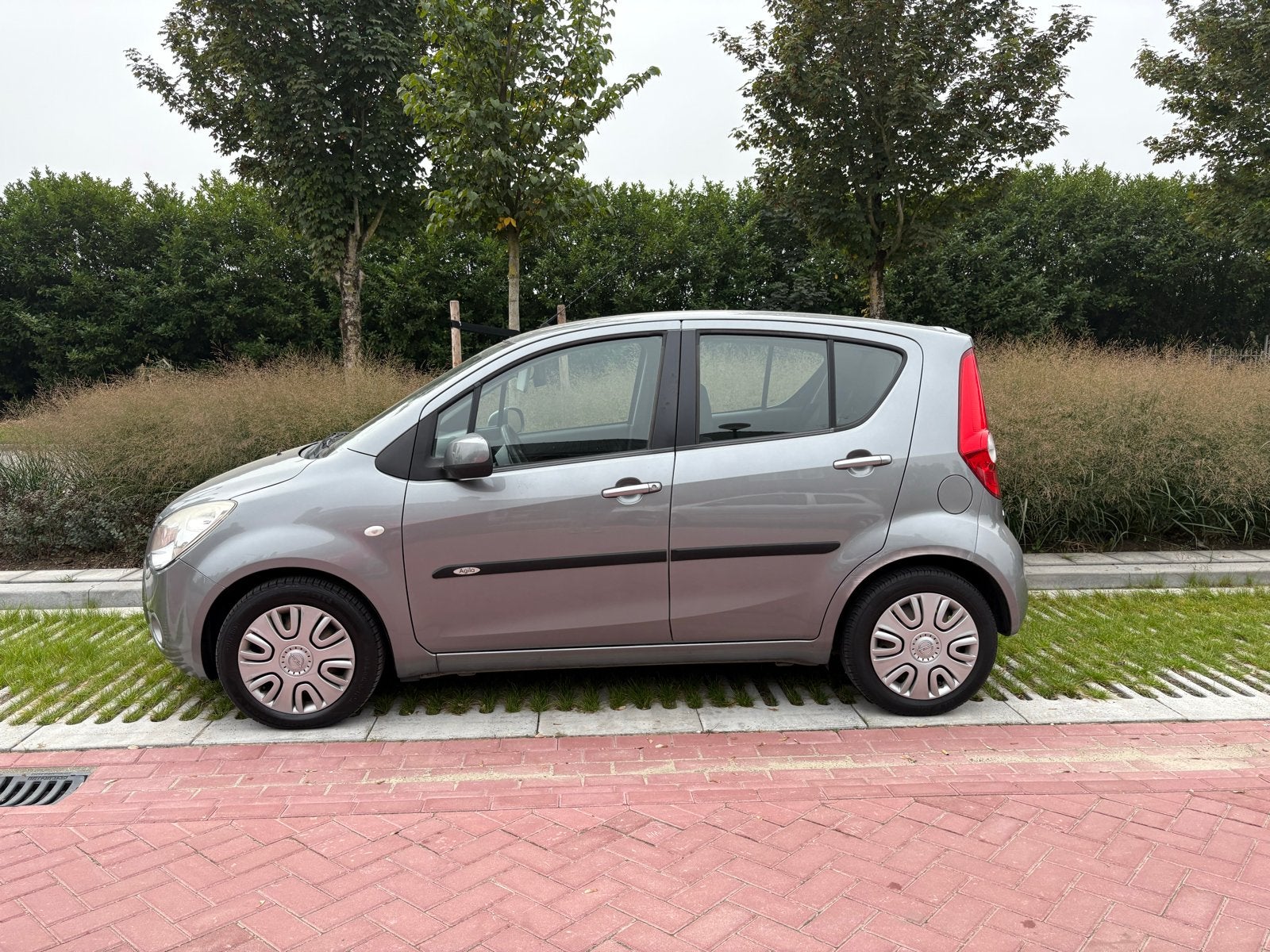 Leuke opel agila apk tot 02-07-2027, Auto's, Particulier, Zilver of Grijs, Agila, Te koop