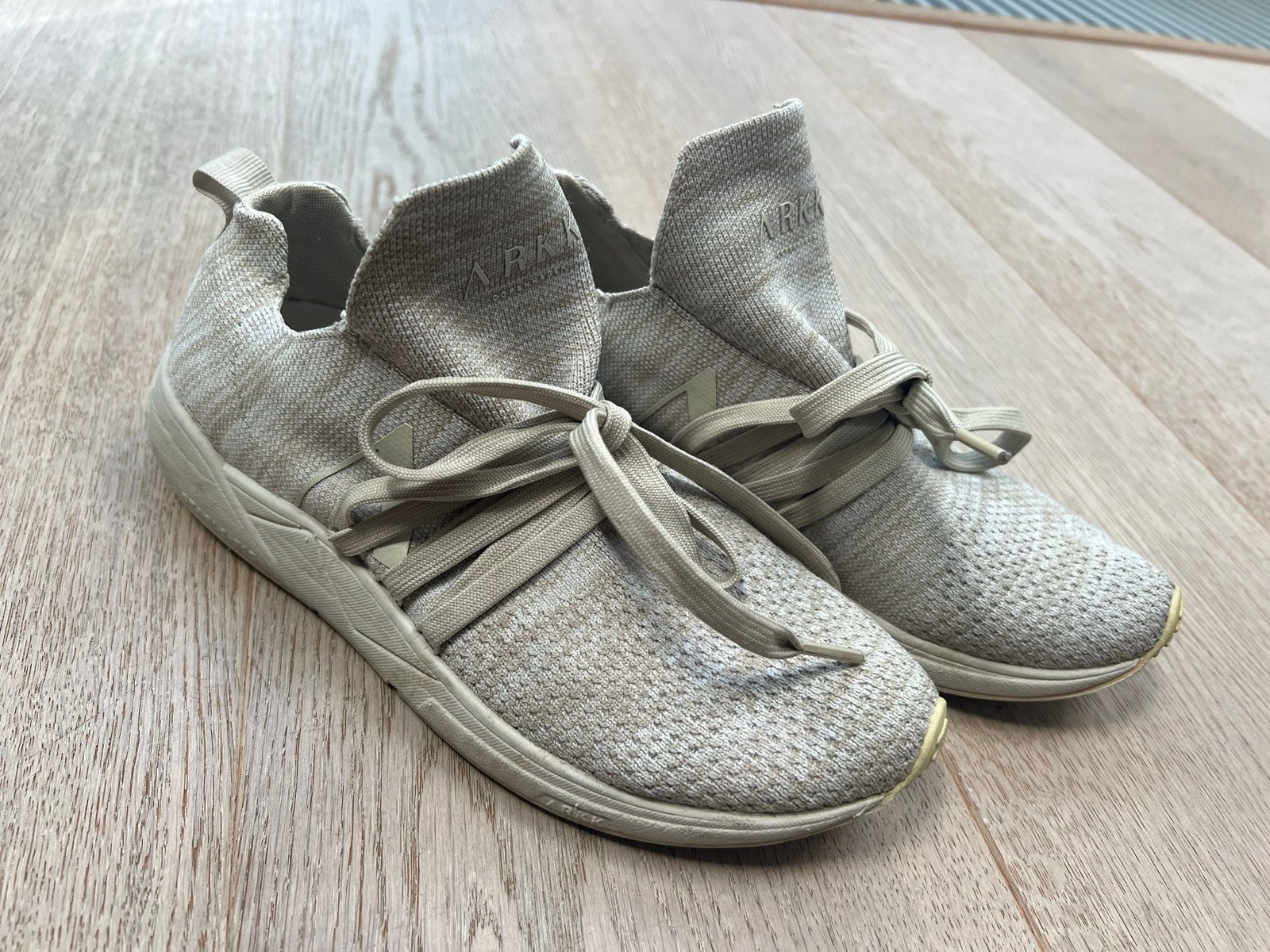 Arkk Copenhagen sneakers maat 37, Kleding | Dames, Ophalen of Verzenden, Zo goed als nieuw, Sneakers of Gympen