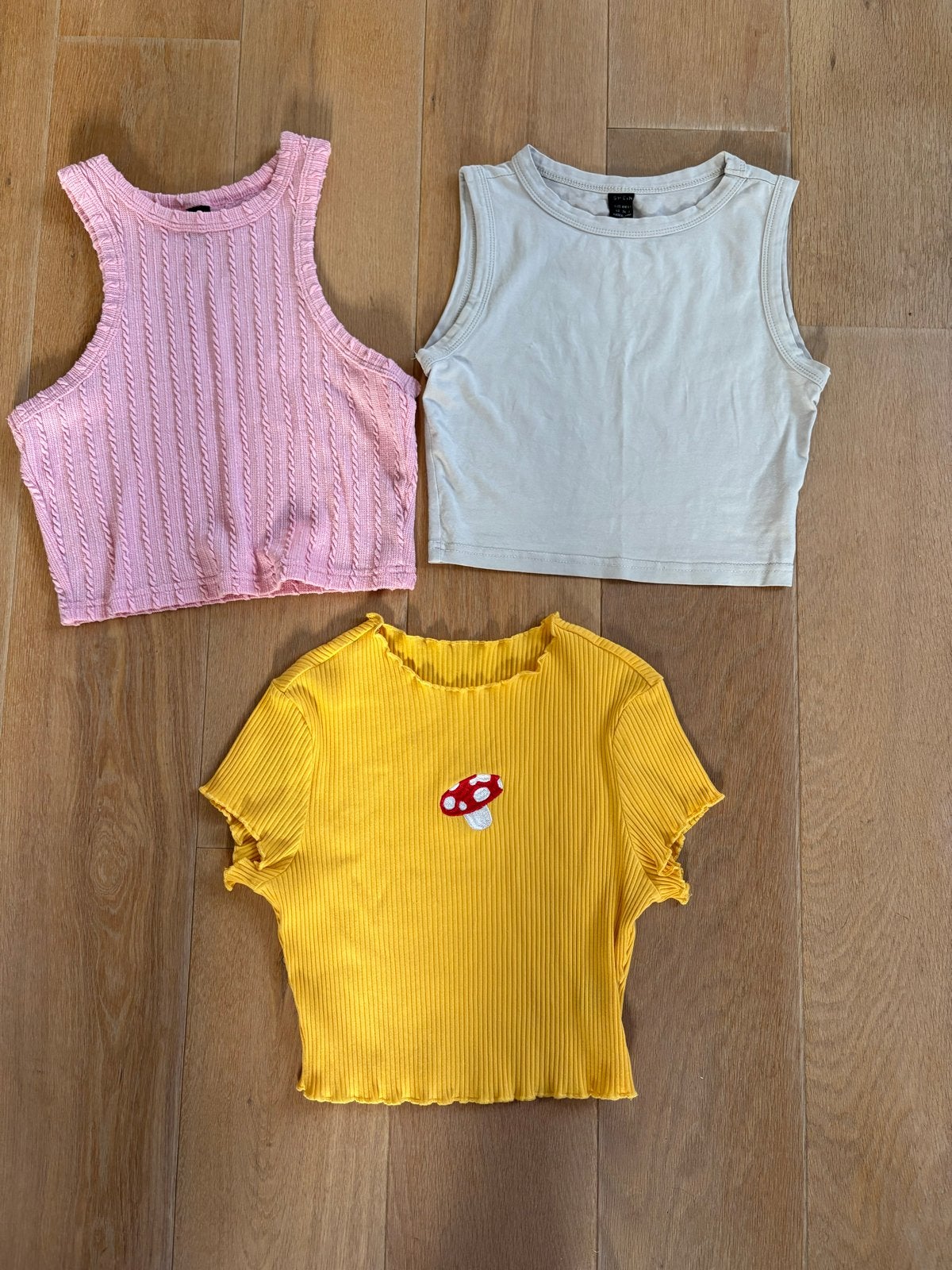 Set van 3 zomerse crop tops - Maat XS, Kleding | Dames, Meerkleurig, Ophalen of Verzenden, Zo goed als nieuw, Zonder mouw