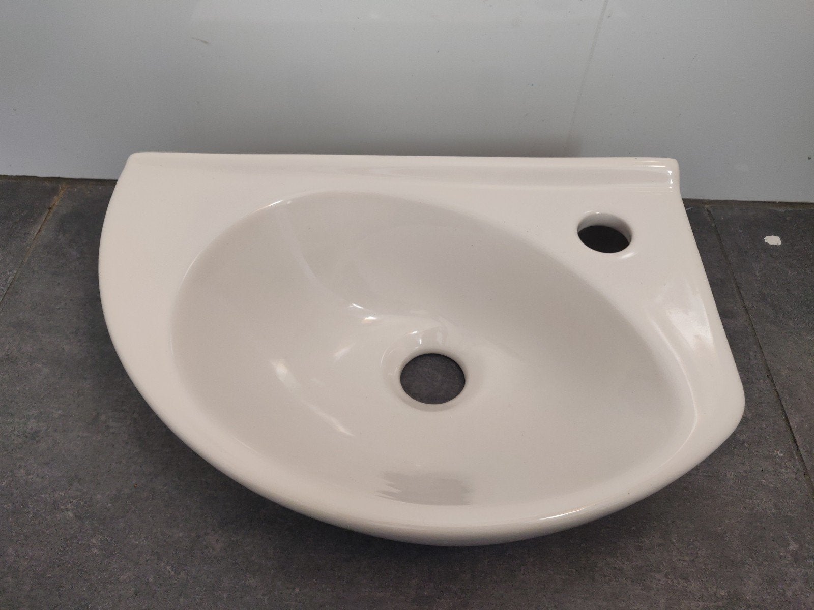 Nieuwe Villeroy & Boch wasbak - model 7302 4L, Ophalen, Nieuw, Steen, Wastafel